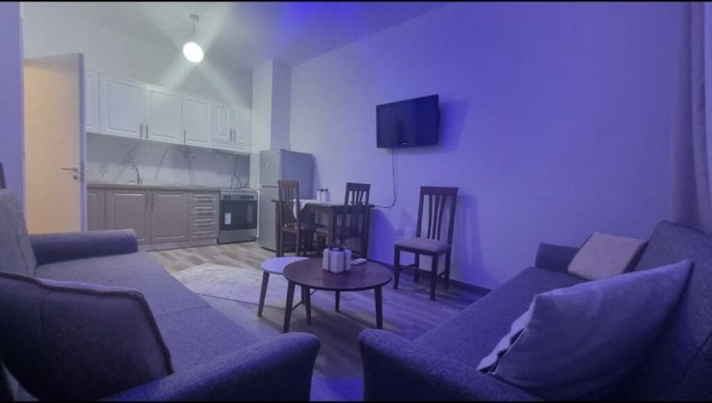 Apartament 1+1, Ish Fusha Aviacionit!
