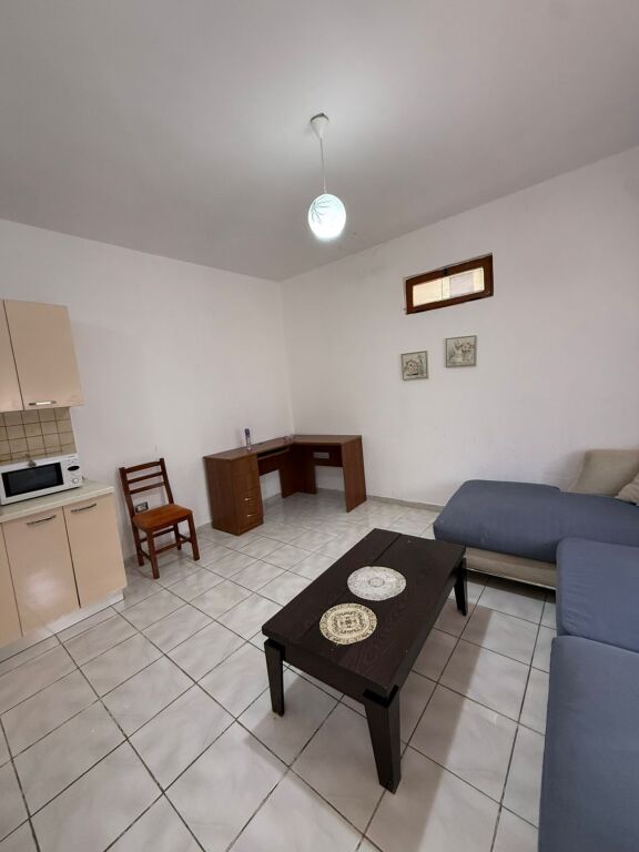 Qera | Shtëpi private 1 + 1 | Selvia | 400 €/muaj