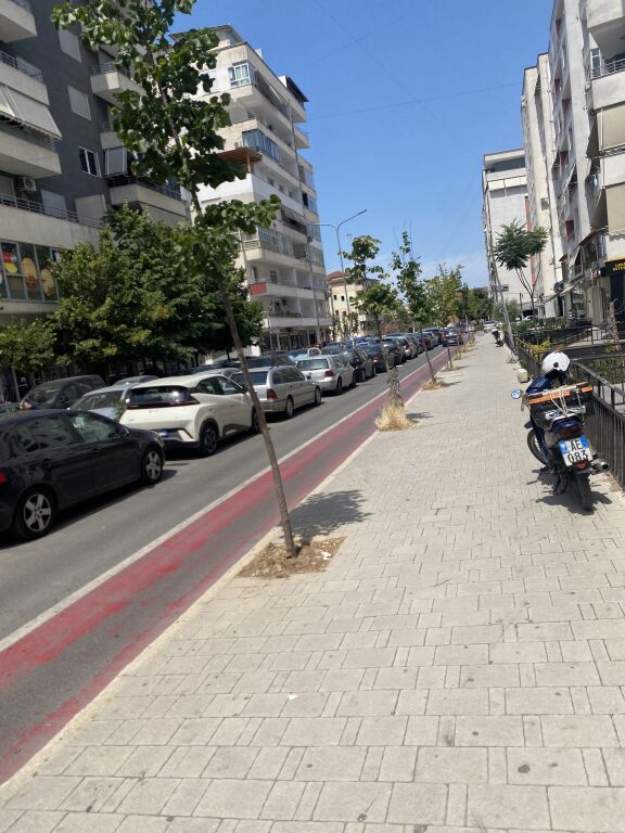 Shop for rent in Astir !