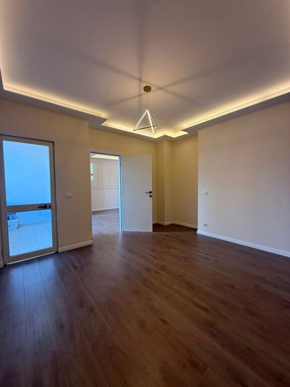 Appartamento 2+1+2 in vendita a Ish Rajon, Lagja 6- Durres!