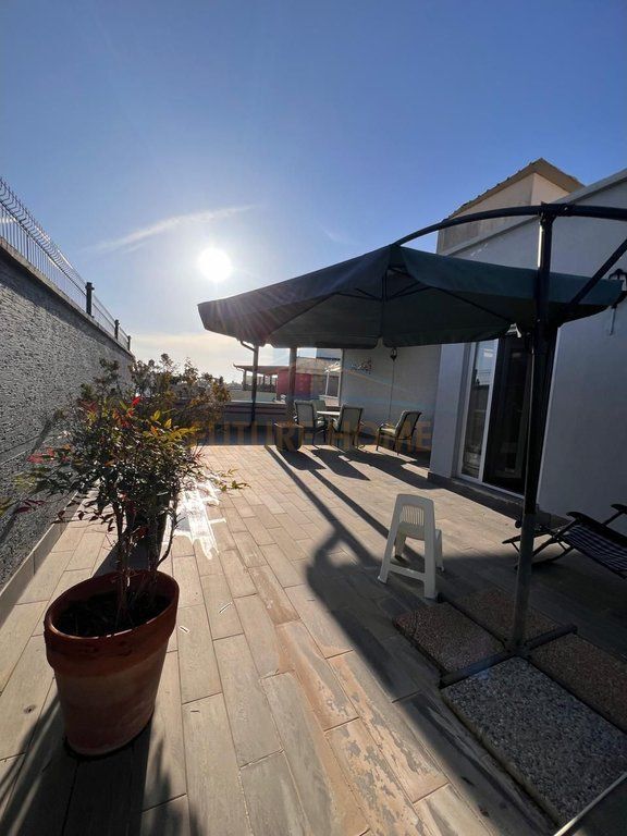 For rent, penthouse 2+1+2, Mali i Robit, Kavajë