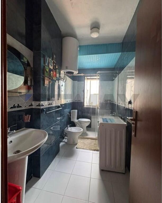 Apartament 1+1 me qira te Sheshi Wilson