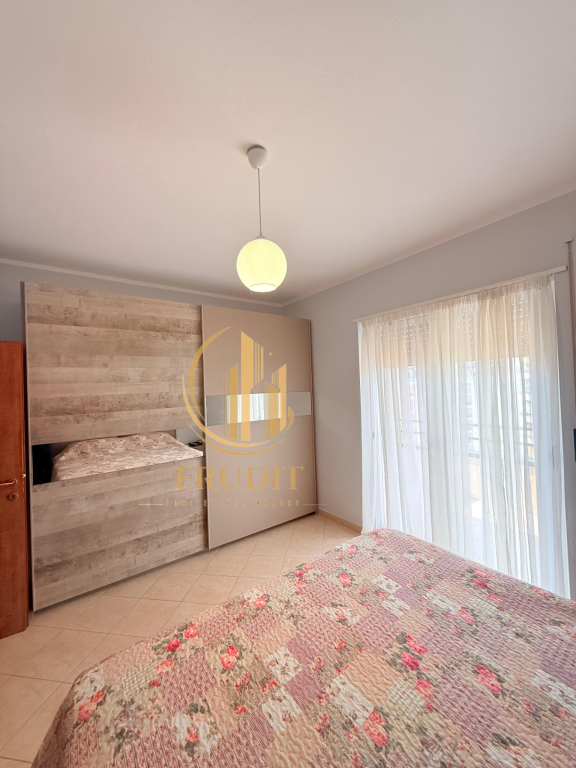 Appartamento 2+1 con Deposito in Vendita, Via Cipaj, vicino a Bohem, Vlora