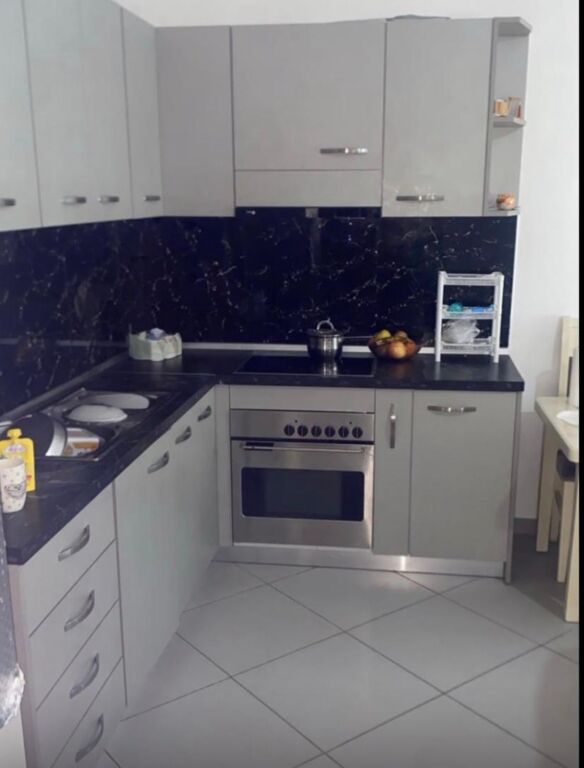 Apartament me qera 1+1 Qsut