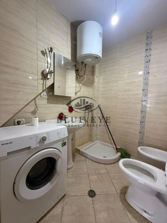 Appartamento 1+1 in vendita vicino a Majestic – Solo 200 m dal mare!