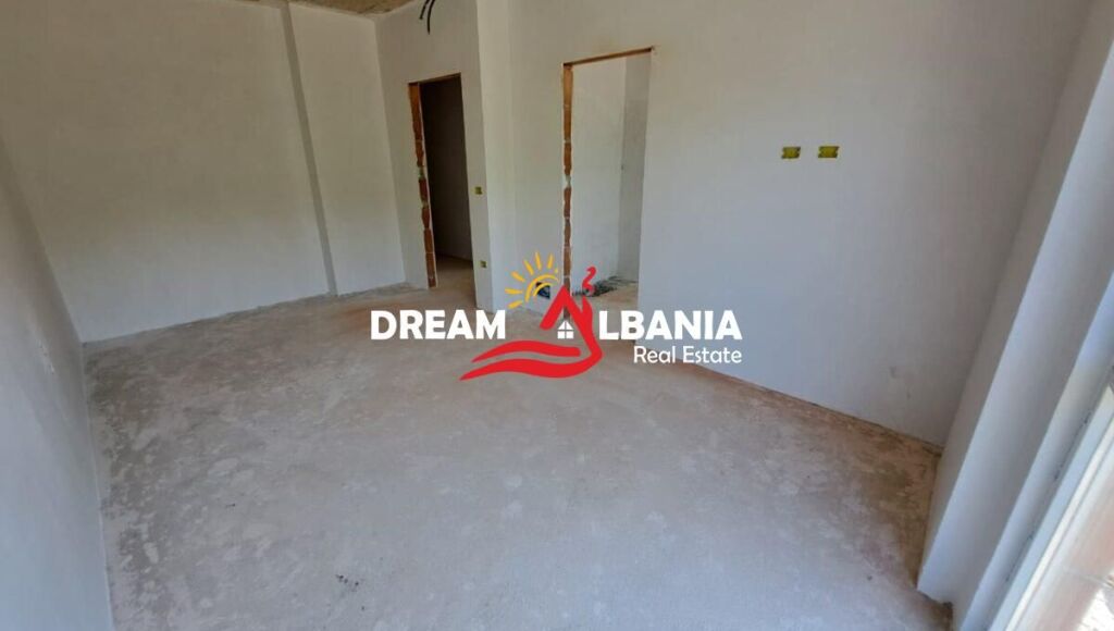 Duplex 3+1 for sale near the Dry Lake close to Radisson Hotel in Tirana (ID 5131001)