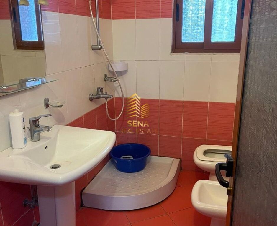 Qira, Apartament 1+1, Xhamlliku, 35.000 Leke/ Muaj