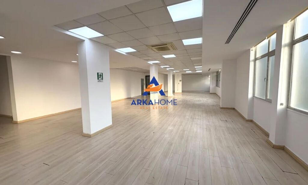 JEPET AMBJENT ME QERA 200M2 "FARMACIA 10" 200.000 LEKE