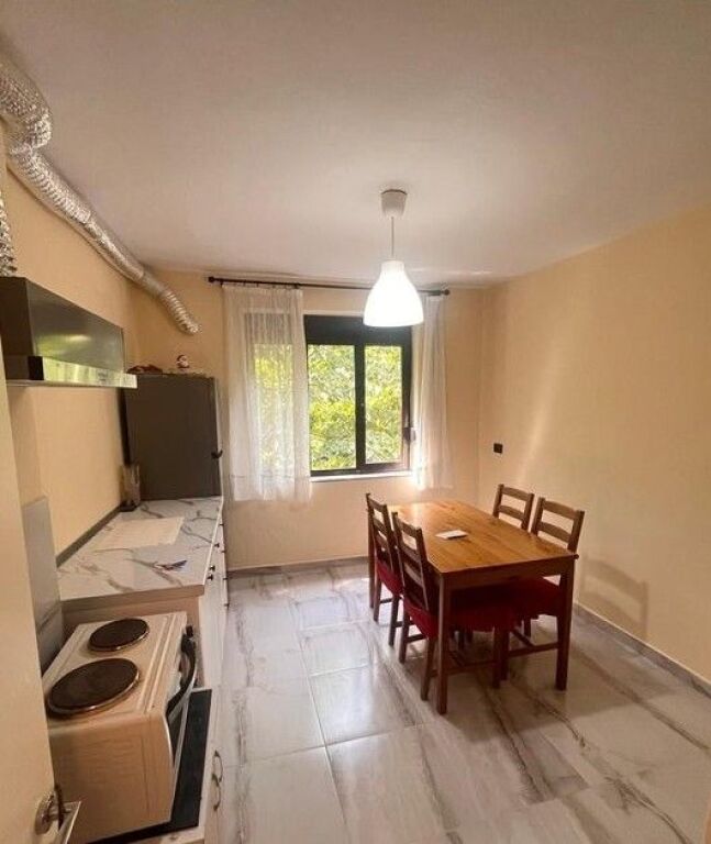 Apartament 1+1 për Shitje – Rruga Mine Peza