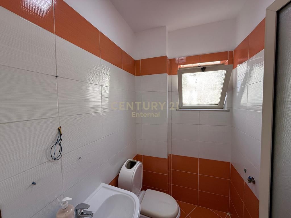 Apartament 2+1+2 per shitje prane Casa Italias 130,000 €