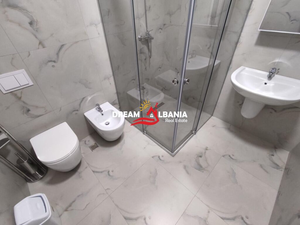 Apartment 2+1+2wc for rent in Pazar te Ri