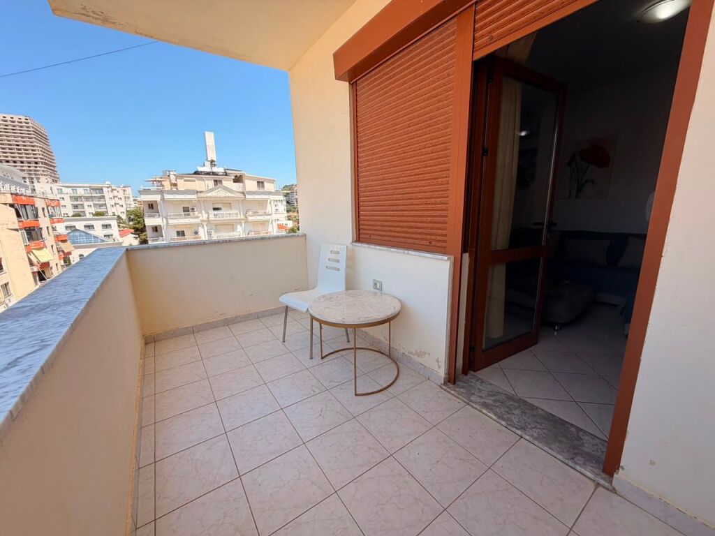 Vendesi in vendita 1+1 a Golem – Vicino a Fafa Resort