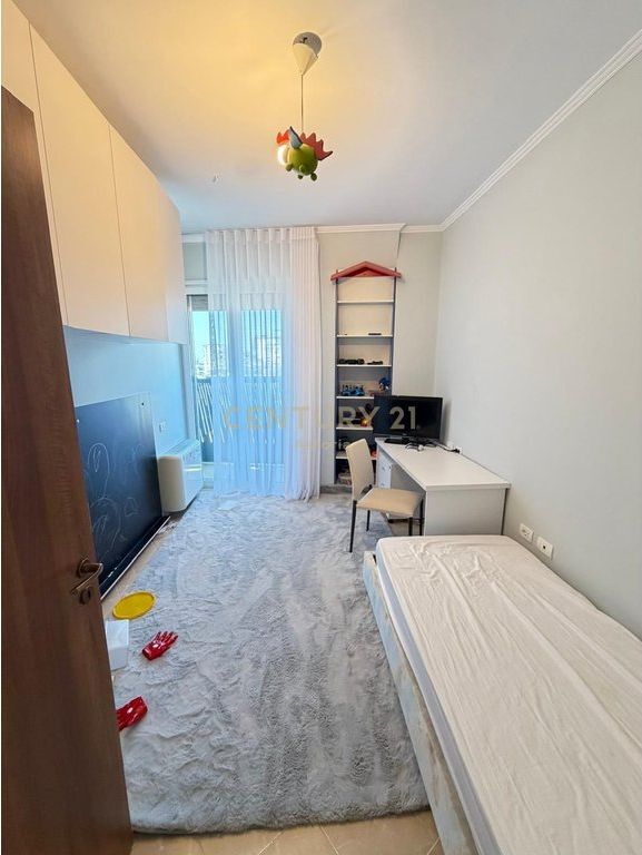 IN AFFITTO - APPARTAMENTO 2+1 A 21 Dhjetori, vicino a Joena Market 650 € /Mese
