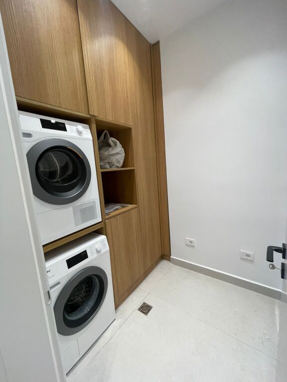 Apartment for rent 2+1+2 + Parking Spot ✨