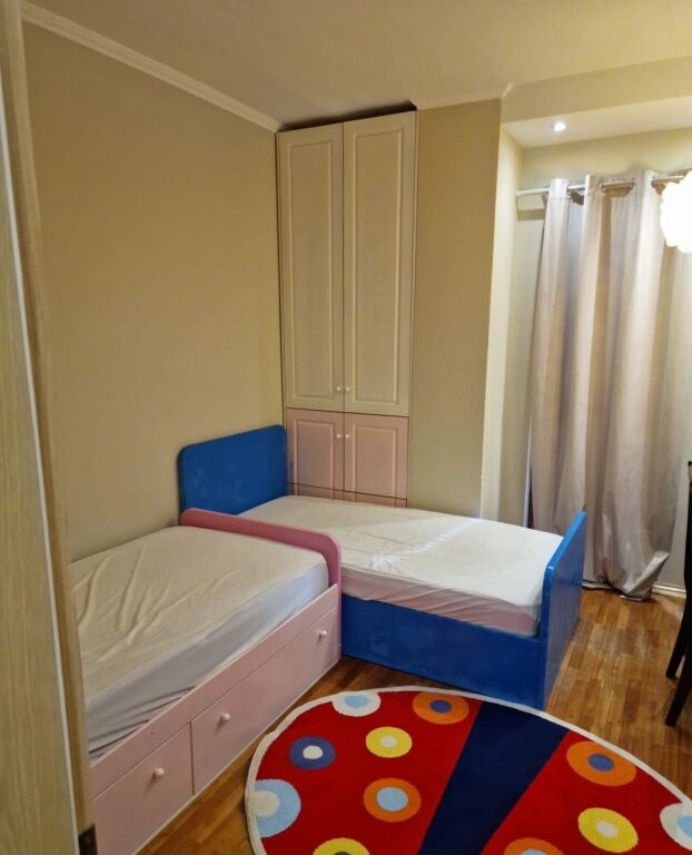 Affitto | Apartament 2 + 1 | Rruga Fortuzi | 900 €/mese