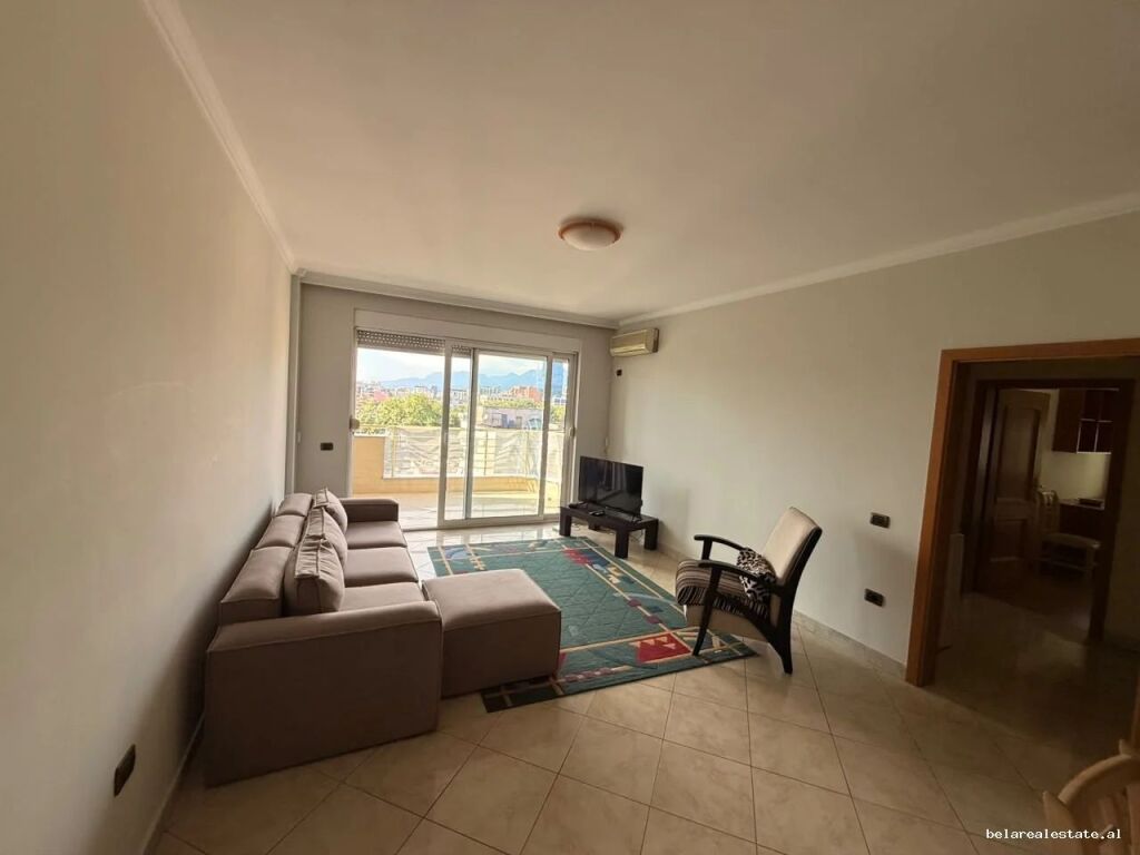 Appartamento 2+1 In Affitto A Blloku ( ID B2201971) Tirana