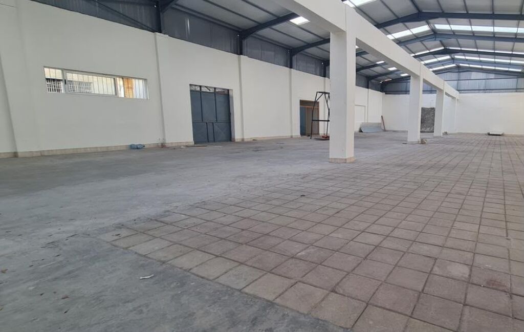 Warehouse for rent