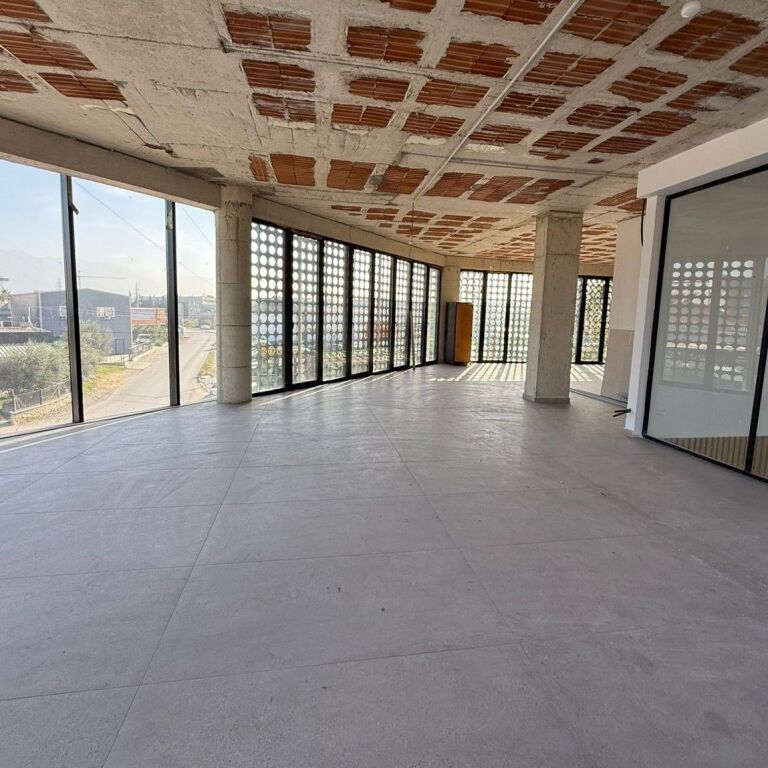 🏢✨ JEPET ME QIRA GODINË BIZNESI – AUTOSTRADA TIRANË–DURRËS ✨🏢