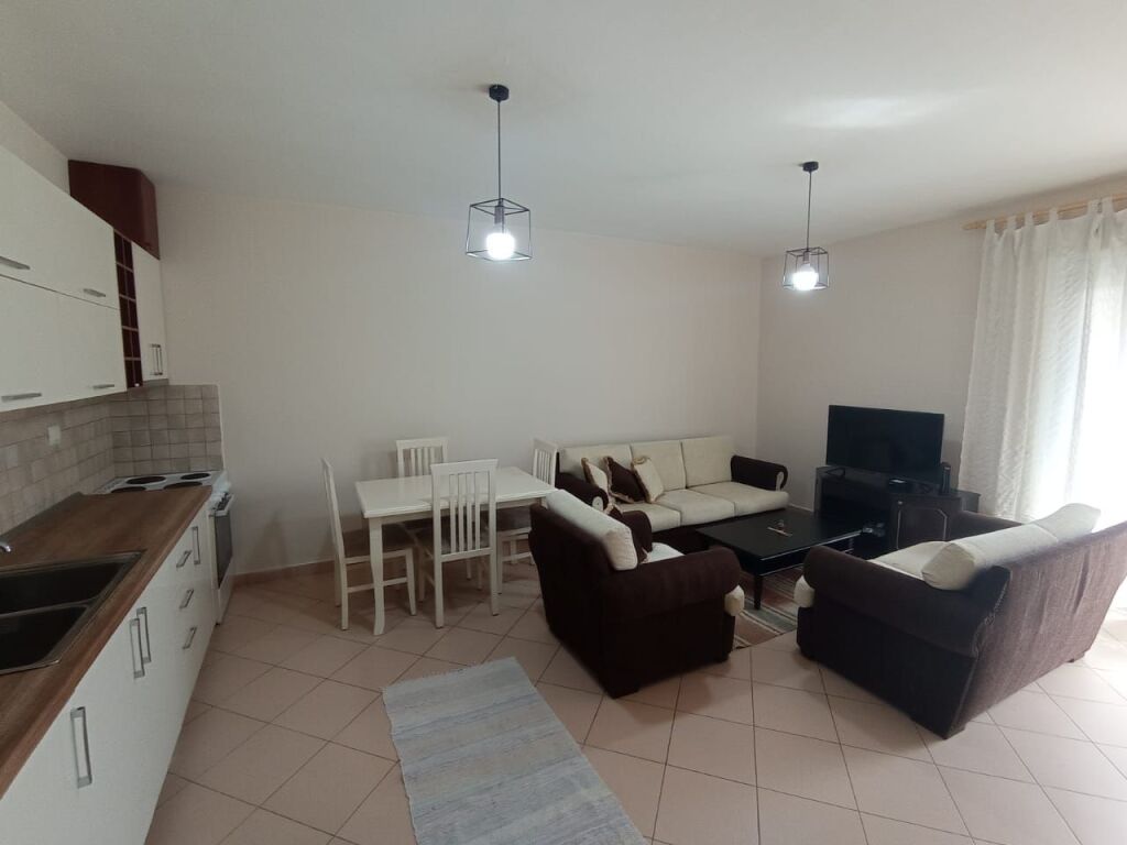 🏢Siri Kodra Street, near Big Market, a 2+1+2 furnished apartment is for rent. 65,000 Leke