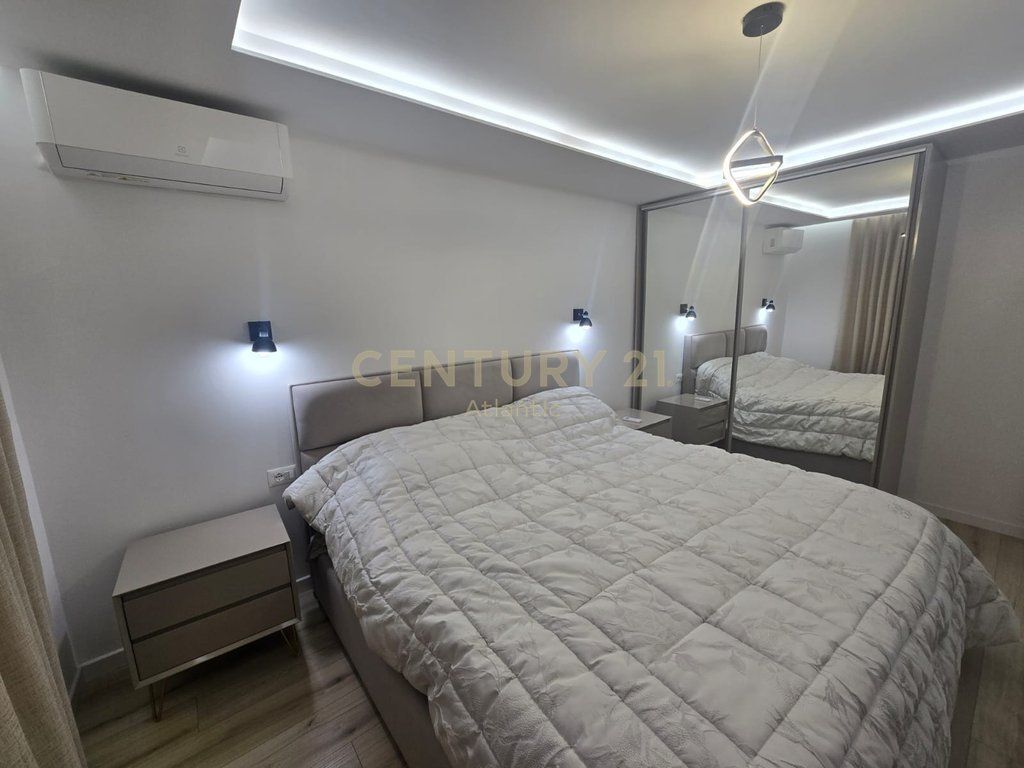 Luxury 2+1 apartment for sale in Brryli, inside the Ring / Tirana