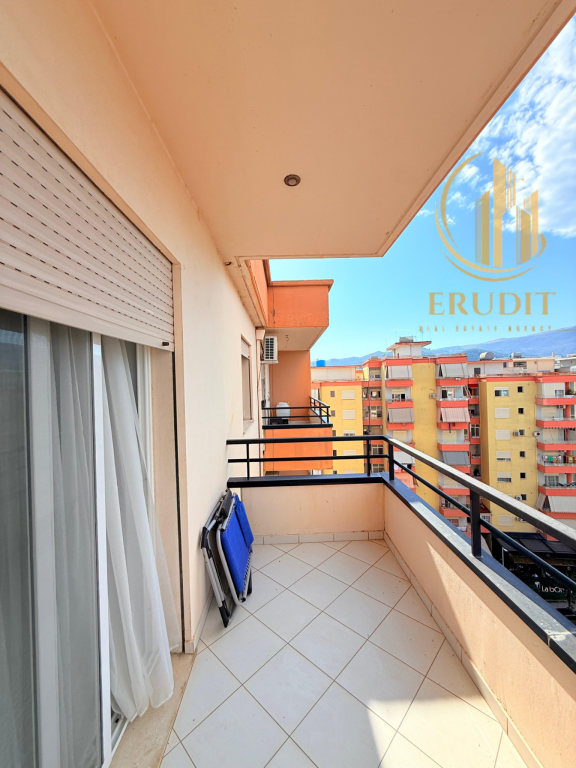 Appartamento 2+1 con Deposito in Vendita, Via Cipaj, vicino a Bohem, Vlora