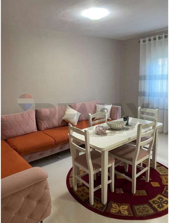 Ali Dem, Affittiamo Appartamento 1+1 - 45000 Lek