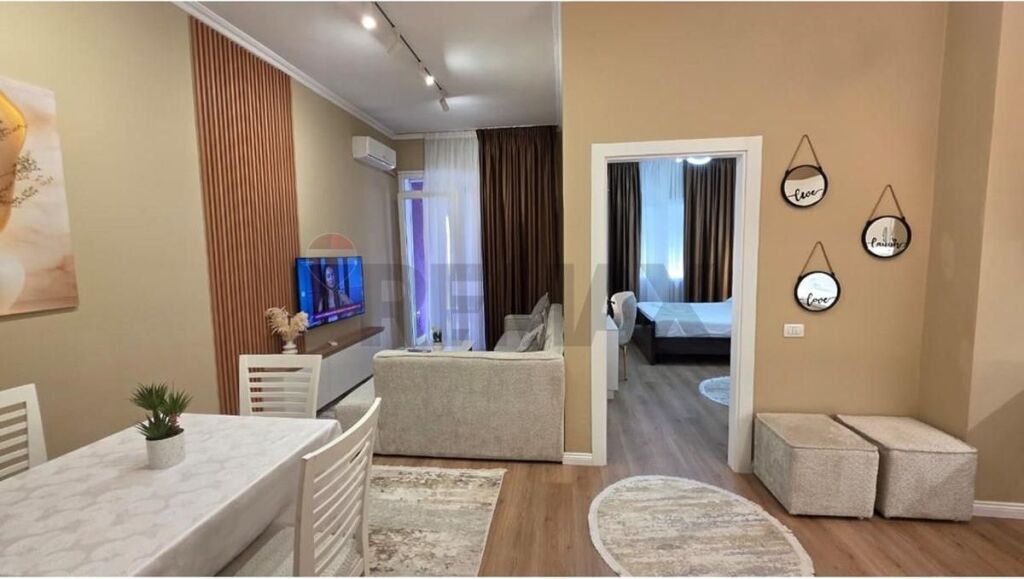 Apartament me qira te Kopshti Botanik