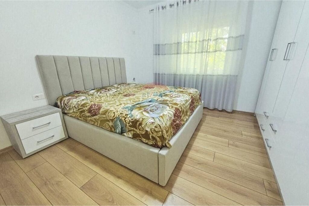 Shitet Apartament 1+1 - Rruga e Elbasanit  ID:530221052-2039