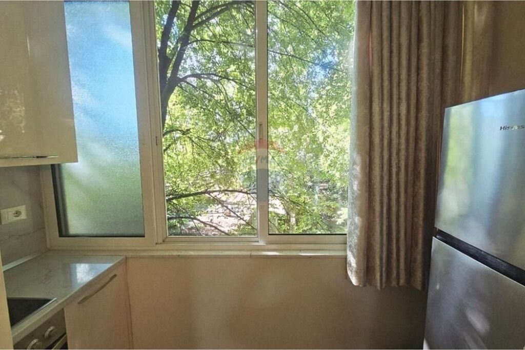 Appartamento - In Vendita - Via Elbasan, Tirana