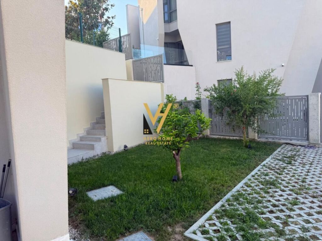 JEPET VILE DY KATESHE TE GREEN VALLEY, LIQENI I THATE  400.000 LEKE