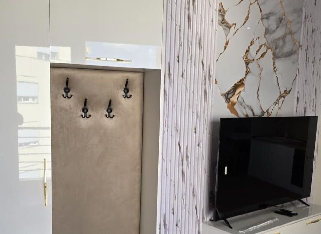 Apartment 1+1+ Balcony For Rent Near Bar Oslo In Astir