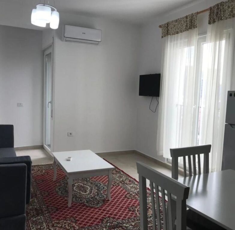 Qera | Apartament 1 + 1 | Spitali Amerikan 2 | 560 €/muaj