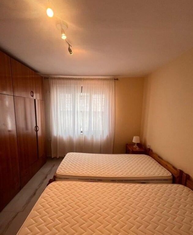 Apartament 1+1 për Shitje – Rruga Mine Peza