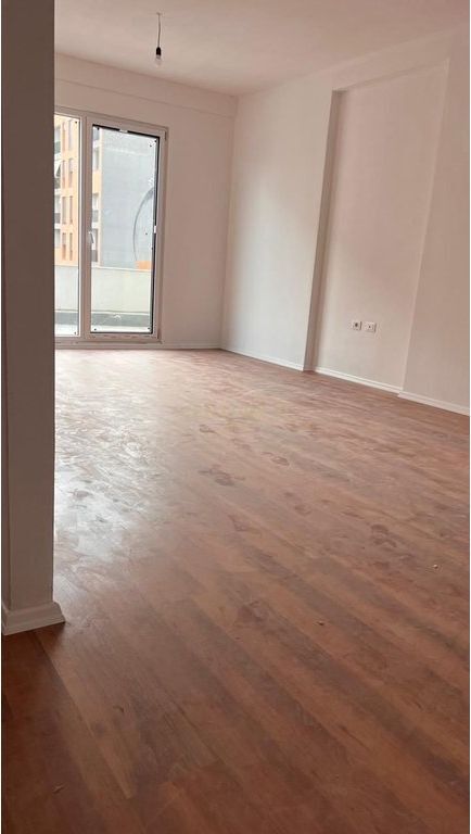 Shitet apartament 2+1 tek Kompleksi Mirabella!