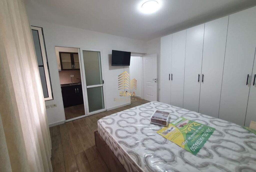 Qira, Garsoniere , 21 Dhjetori , 45.000 Leke/muaj