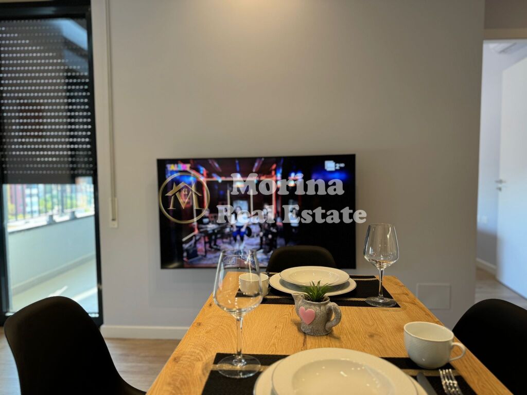 Rent, Apartament 1+1, Stacioni Trenit , 600 euro/month