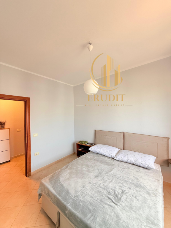 Appartamento 2+1 con Deposito in Vendita, Via Cipaj, vicino a Bohem, Vlora