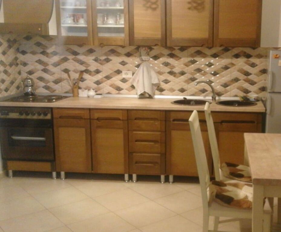 Apartament me qera Kthesa e Kamzës