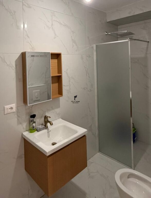 APPARTAMENTO IN AFFITTO 1+1 BLLOK 65.000 LEKE FH-81494
