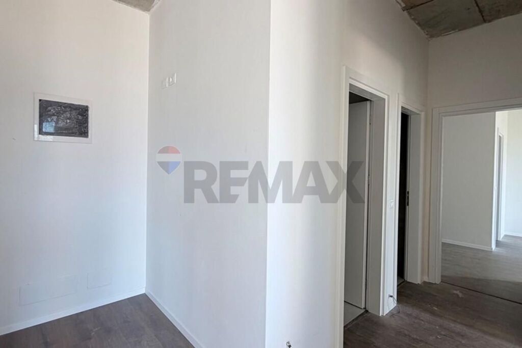 Appartamento - In Vendita - Viale Nuovo, Tirana  ID:530261047-257