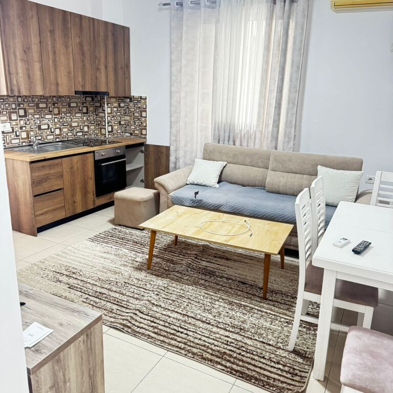 APARTAMENT ME QERA 1+1 MAJI 50.000 LEKE FH-81485