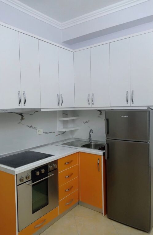 Apartament me qera 2+1 Porcelan