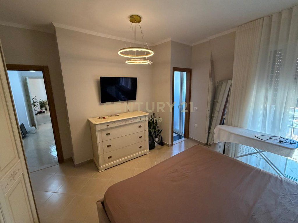 IN AFFITTO - APPARTAMENTO 2+1 A 21 Dhjetori, vicino a Joena Market 650 € /Mese