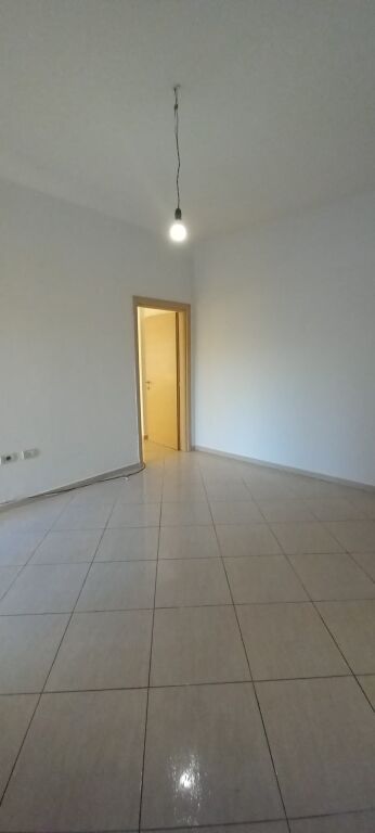 Shitet apartament 2+1 në Fresk për 140 milionë lekë