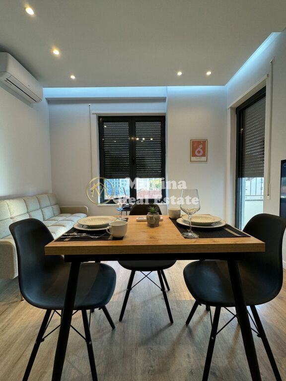 Rent, Apartament 1+1, Stacioni Trenit , 600 euro/month