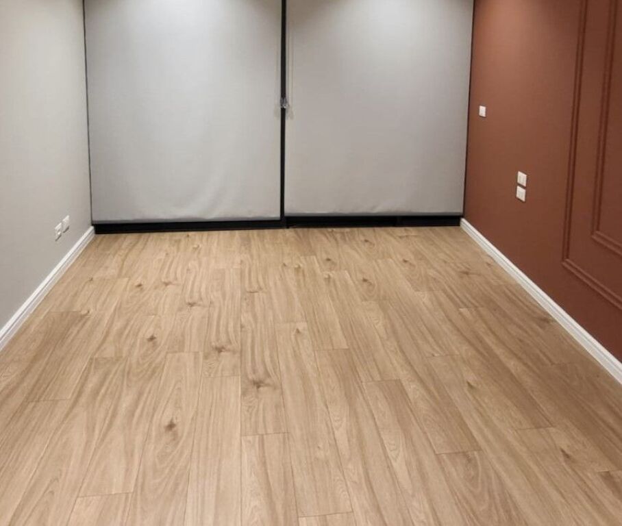 AMBIENTE UFFICIO IN AFFITTO PRESSO LAKE VIEW RESIDENCE