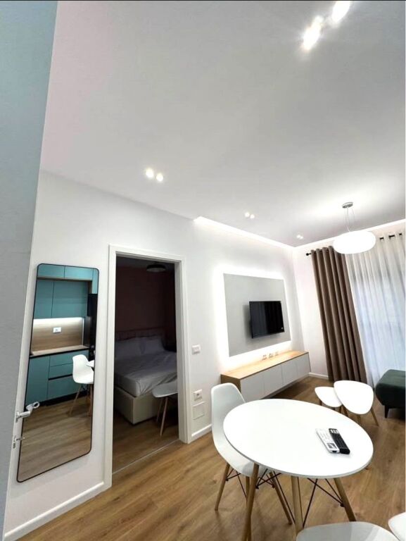 🏡 Affittasi Super Appartamento 1+1 in Ali Dem te Kadiu!, 500 mila lek