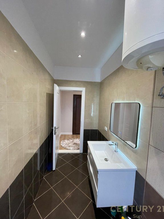 Apartament 1+1 Për Shitje në Astir Tiranë