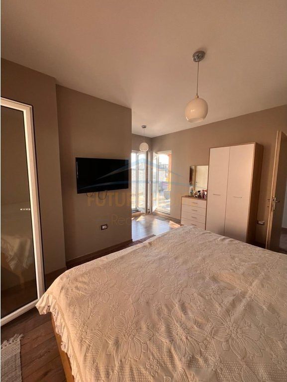 For rent, penthouse 2+1+2, Mali i Robit, Kavajë
