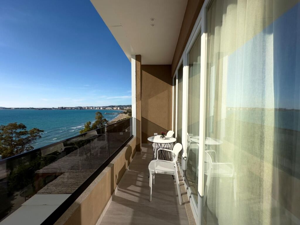 🌊 Daily Rent – Luxury Apartment near the Sea